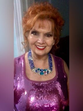 Heidi Daus “ DISCO NIGHT” Blue Crystal Statement Necklace